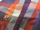 Lululemon Athletic Shorts Female Adult Size 6 Multi-Color Plaids & Checks -- Used