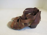 Clarks Ultimate Comfort Collection Sandal
Sandals Tan Female Adult Size 8 -- Used