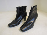 Aerosoles A2 Cingalong Ankle Boots Black 3-in Heel Female Adult Size 8 Solid -- Used