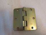 Schlage 3-1/2-in Door Hinge Radius Round 1/4-in Corner Polished Brass 3 Hole -- Used