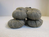 Cascade Yarns 220 Heathers Yarn Gray 4 Skeins 220 Yards Each -- New