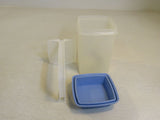 Tupperware Pick a Deli Pickle Olive Keeper Container Frost/Blue 1560-2 -- Used