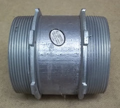Connector for 4in Conduit Threaded with Lock Nuts -- Used