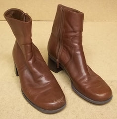 Naturalizer Womens Ankle Boots Leather Female Adult 8M Brown Solid S37 -- Used