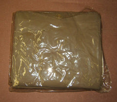 World Famous Poncho Heavy Gauge Vinyl 52in x 80in Multipurpose Waterproof 6925 -- New