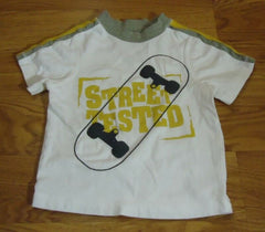 Old Navy T-Shirt Boys 18-24M Toddler Cotton White Street Tested -- Used