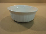 Corning Ware Round Stoneware 16-oz With Lid French White 473 mL -- Used