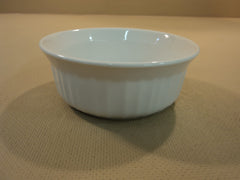 Corning Ware Round Stoneware 16-oz With Lid French White 473 mL -- Used
