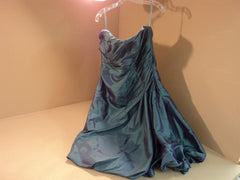 Impression Bridal Cocktail Dress Green & Purple Female Adult 16 Solid -- Used