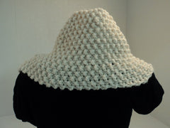 Handcrafted Cowl Wrap Owl Cream Textured Acrylic Wool Rayon Blend Female Adult -- New No Tags