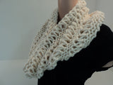 Handcrafted Knitted Cowl Cream Textured Wool Acrylic Blend Drop Stitch Female -- New No Tags