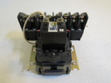 Square D Company Lighting Contactor Class 8903 6.5in x 5.5in LL0 60 Metal -- Used