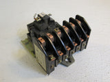 Square D Company Lighting Contactor Class 8903 6in x 6in x 4in Series BIP L0 60 -- Used