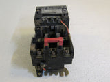 Square D Company NEMA Size 1 Three Phase SC0 3 Motor Starter 7.5in x 5in 274395 -- Used