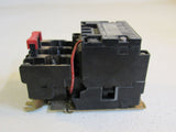 Square D Company NEMA Size 1 Three Phase SC0 3 Motor Starter 7.5in x 5in 274395 -- Used