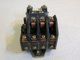 Square D Company Lighting Contactor Class 8903 5.5in x 3.5in L0 40 Metal -- Used