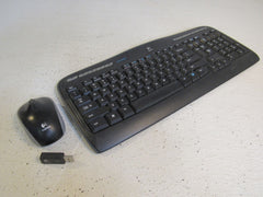 Logitech Wireless Keyboard and Mouse Combo Black MK320 -- Used