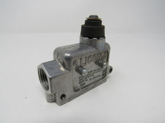 Licon Snap Switch Plunger 15A 125 or 250 VAV 8739 30-2000100 -- New