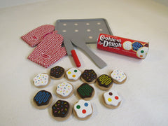 Melissa & Doug Slice and Bake Cookie Set Wooden 4074 -- Used