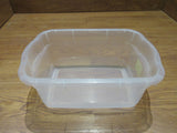 Rubbermaid Storage Tote 16in x 11in x 7in -- Used