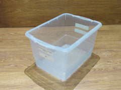 Rubbermaid Storage Tote 16in x 11.5in x 9.5in -- Used