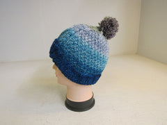 Handcrafted Beanie Hat Ribbing Design Pom Pom 100% Merino Female Adult -- New