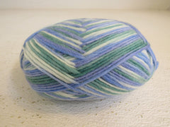 Hook & Needle Watercolors Felted Bags Yarn Kit 1 Ball Pattern and Instructions -- New