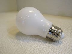 Vintage Style LED Filament Bulb 4W A19 Frosted Warm White 25W Replacement -- New