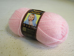 Lion Brand Yarn Jamie Yarn Powder Pink 1 Ball 137 Yards Acrylic -- New