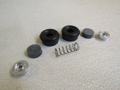 Carquest Wheel Cylinder Kit Brakes C64 -- New