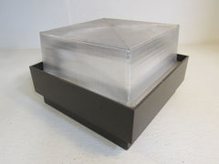 Hubbell HID Square Canopy Light Fixture 70W 13in x 13in x 12in DCP-SD70S8 Metal -- Used
