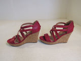 Miz Moon Kiara Wedge Sandal Platform Adult Size 8-1/2 Reds -- Used