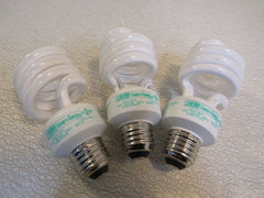 Feit Elecrtic Fluroscent Light Bulbs Lot of 3 White 18W 120 VAC 60Hz 300mA -- Used