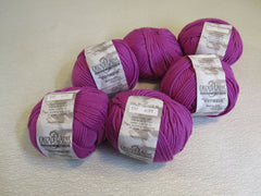 Cascade Yarns Venezia Yarn Magenta 6 Skeins 102 Yards Each Bulky Weight -- New