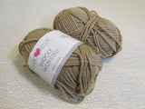 Ewe Ewe Wolly Worsted Yarn Sand 2 Skeins 95 Yards Each 100% Fine Merino Wool -- New