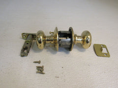 Schlage Door Knob Passage Polished Brass -- Used