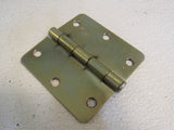 Schlage 3-1/2-in Door Hinge Radius Round 1/4-in Corner Polished Brass 3 Hole -- Used