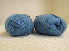 Woolganic Certified Organic Knitters Yarn Raindrop 2 Skeins 113 Yards Each Blue -- New