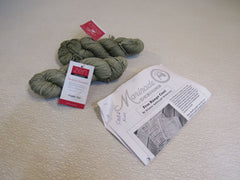 Zen Yarn Garden Serenity Worsted Yarn Frosted Kiwi Green 2 Skeins 175 Yards Each -- New