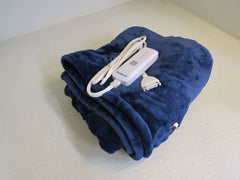Bedsure Reversible Flannel and Sherpa Heated Throw 60-in x 50-in Navy/White -- New