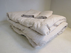 Bedsure Get Cozy King Comforter 3 pc Set Light Beige Down Alternative -- New