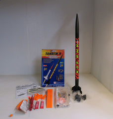 Estes Tandem-X Model Rocket Launch Set Multicolored 2 High Performance Rockets -- New