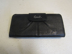 Coach Slim Zip Wallet Black Female Adult -- Used