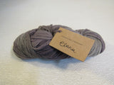 Manos Del Uruguay Clara Yarn Frost 1 Skein 385 Yards Gray 100% Superwash Merino -- New