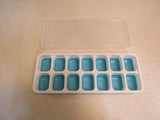 Standard Ice Cube Tray With Lid 14 Cubes White/Blue -- New
