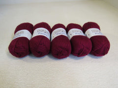 Cascade Yarns Pacific Yarn Crimson 5 Skeins 213 Yards Each -- New