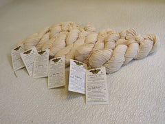 Ecobutterfly Organics Pakucho Worsted Yarn Vanilla Cream 6 Skeins 88 Yards Each -- New