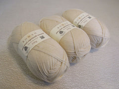 Rowan Pure Wool Superwash Worsted Yarn Crème 3 Skeins 219 Yards Each 100% Wool -- New
