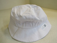 Tangka Beach Bucket Hat Embroidered Blue Butterfly White Female -- New