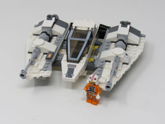 Lego Starwars Snowspeeder 75049 -- Used